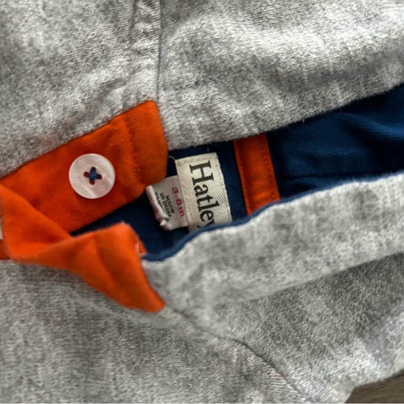 Hatley Baby Boy's Size 3-6 month Hooded One Piece Playsuit - Picture 2 of 3